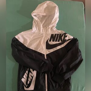 Nike windbreaker jacket